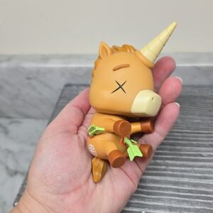 MGA Entertainment R.I.P. Unicorn (Rainbows in Pieces) series, Gently Used,‎ Cute